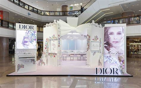 miss dior pop up store